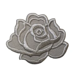 Θερμοκολλητικό σχέδιο τριαντάφυλλο σε ανοιχτό γκρι για ρούχα και τσάντες