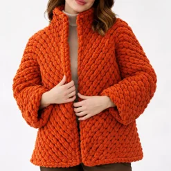 Χειροποίητη ζακέτα πλεγμένη με νήμα Alize Puffy σε πορτοκαλί χρώμα